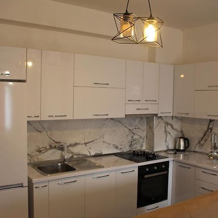 City Center Luxurious Apartment Shkodër Exterior foto